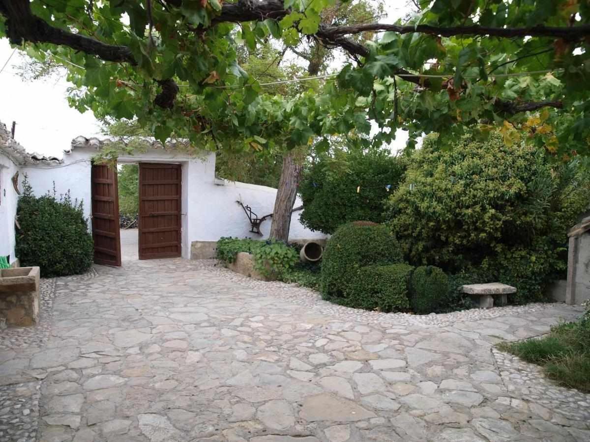 Cortijo La Gineta Pension Alcalá la Real Buitenkant foto