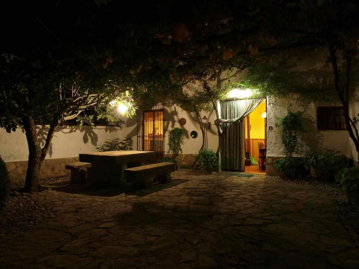 Cortijo La Gineta Pension Alcalá la Real Buitenkant foto