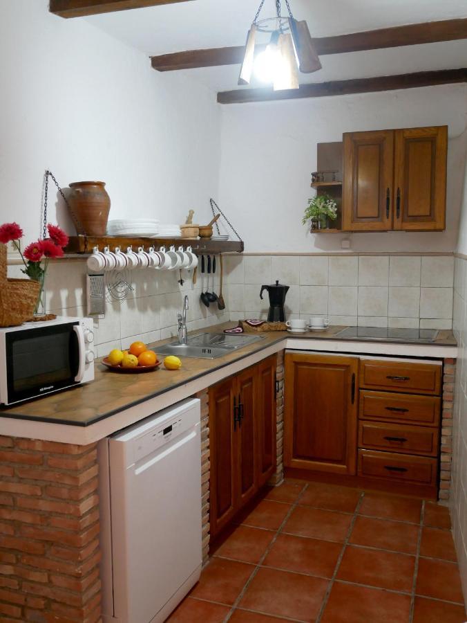 Cortijo La Gineta Pension Alcalá la Real Buitenkant foto