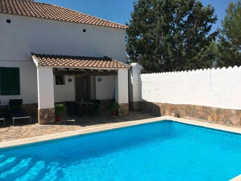Cortijo La Gineta Pension Alcalá la Real Buitenkant foto